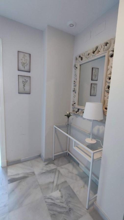 Apartamentos Mina4 Tipo I Cádiz Exteriör bild